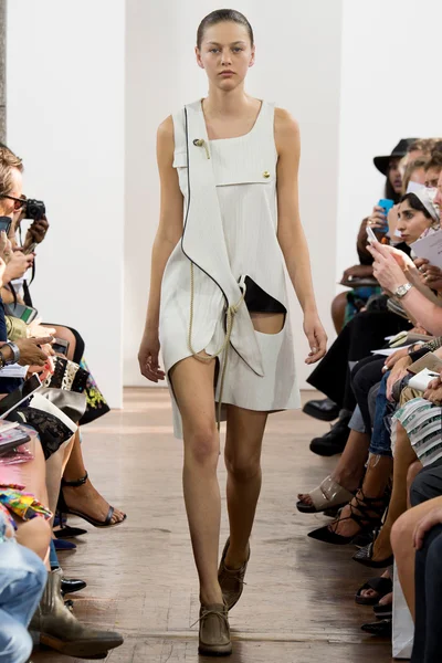 Look 20